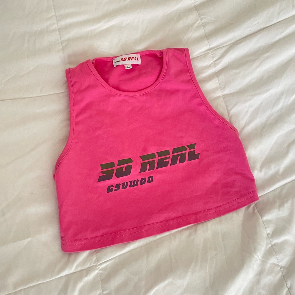 Gsuwoo crop top